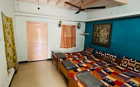 Mahek Home Stay Dwarka
